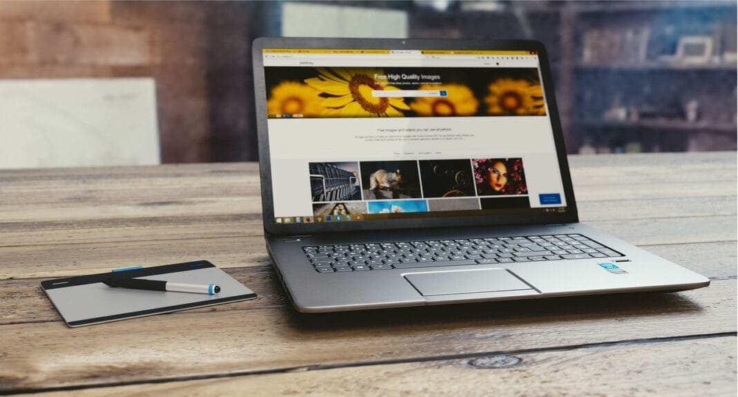 laptop-1443559_1280